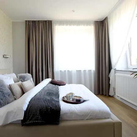 Pod Gwiazdami Apartament *